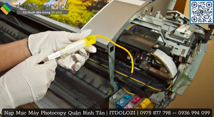 Nạp mực máy photocopy tại nhà của Dolozi.