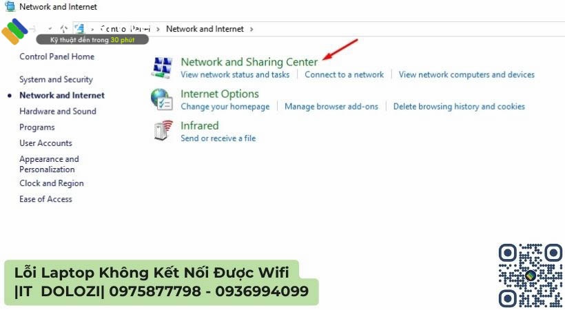 Click chọn vào Network and Sharing Center lổi laptop không kết nối được wifi