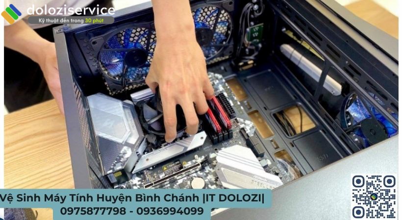 Tháo rời và kiểm tra tổng thể bên trong máy tính.