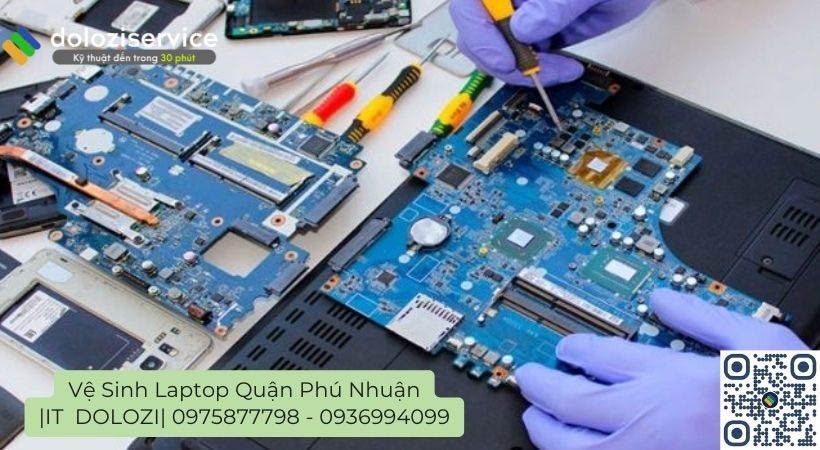 Vệ sinh linh kiện laptop