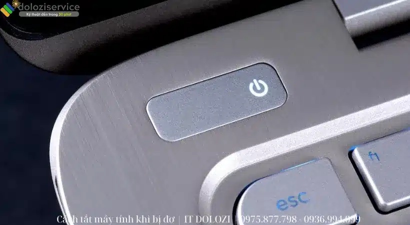 Cách tắt máy tính khi bị đơ bằng nút nguồn