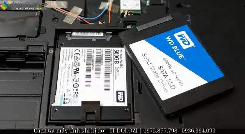 Thay ổ cứng SSD