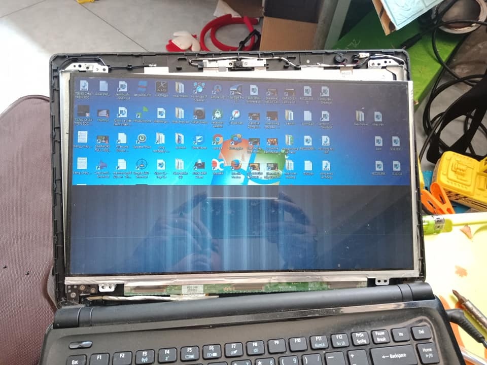 Thay màn hình laptop quận bình thạnh nhanh chóng Thay màn hình laptop