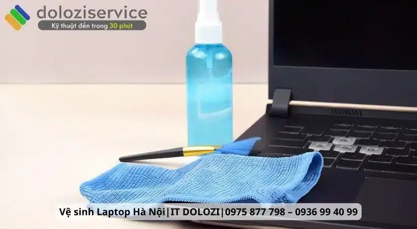 Ve sinh laptop Ha Noi