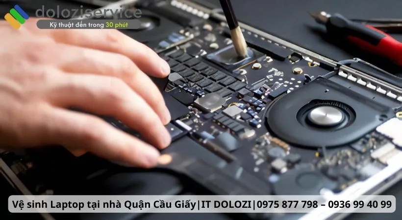 Bao lâu thì nên vệ sinh laptop 1 lần?