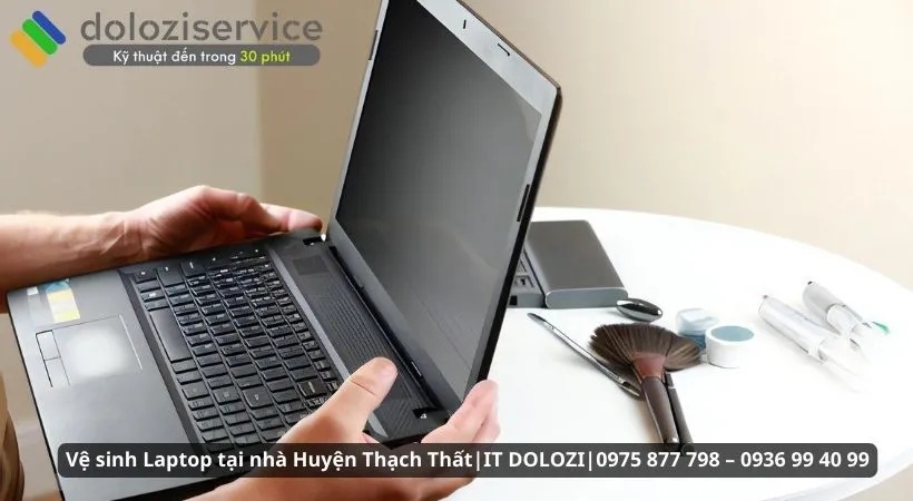 Dịch vụ vệ sinh laptop Huyện Thạch Thất