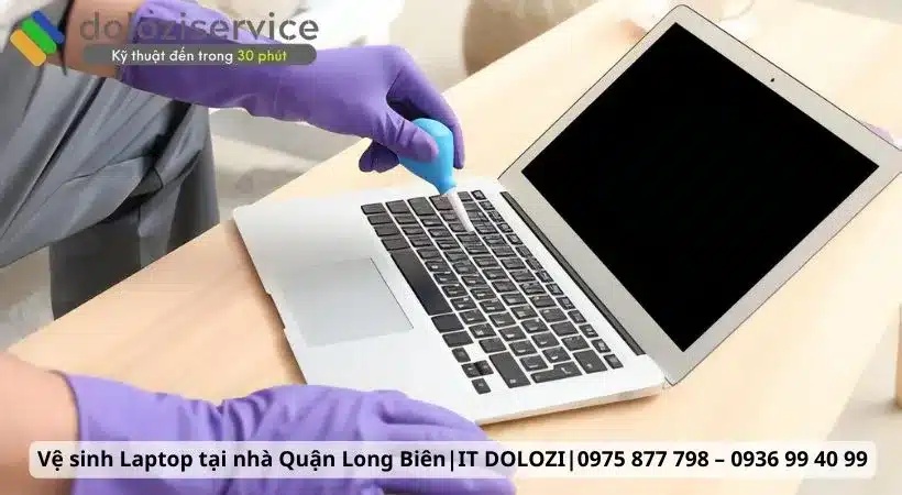 Vệ sinh touchpad