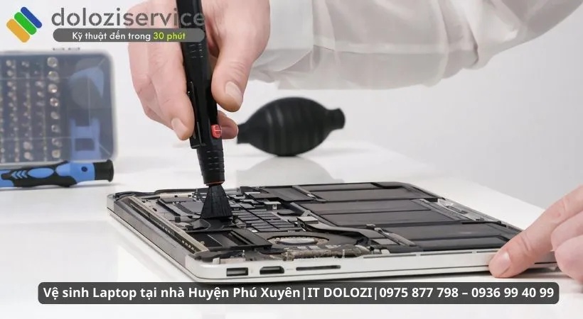 Vệ sinh Laptop có công dụng gì cho Laptop