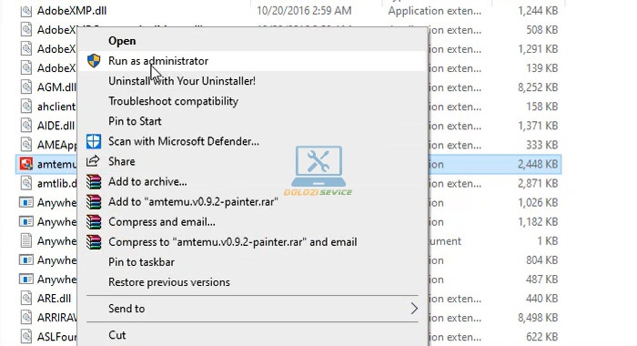Chạy phần mềm kích hoạt với quyền Admin