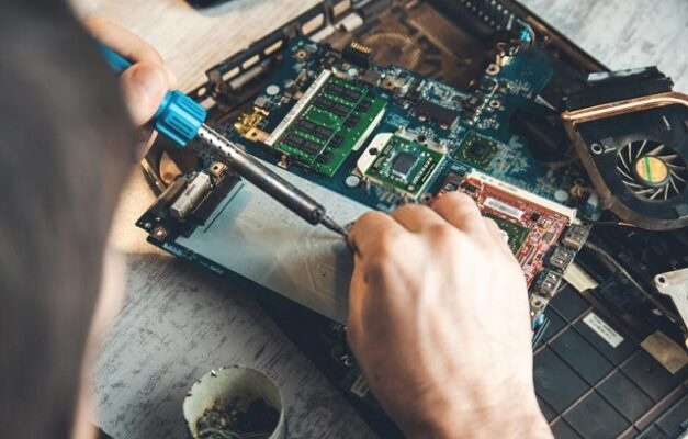 Sửa laptop quận 8