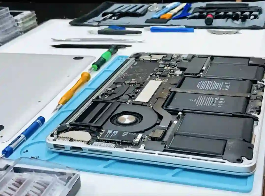 Làm Sao Nhận Biết MacBook Của Bạn Cần Được Vệ Sinh? Làm Sao Nhận Biết MacBook Của Bạn Cần Được Vệ Sinh?