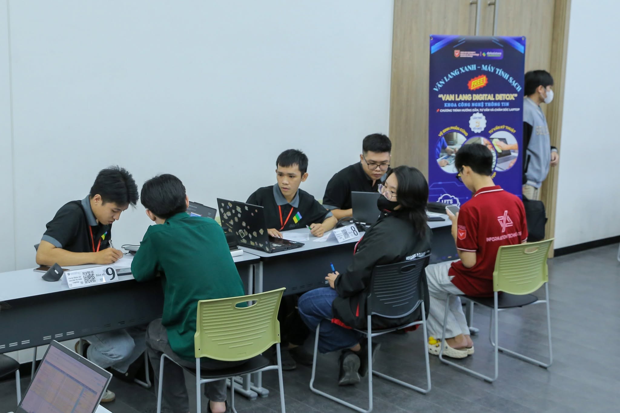 sửa máy tính uy tín